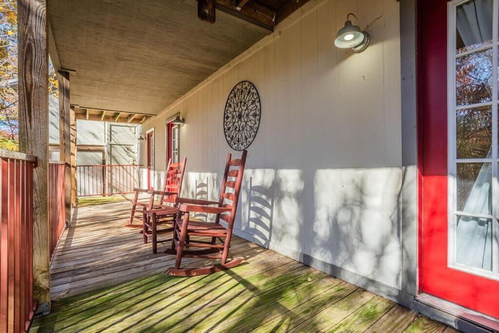 Sasquatch Lodge E Sleeps 13 Gatlinburg Bagian luar foto