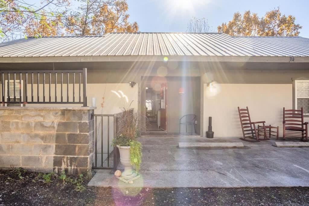 Sasquatch Lodge E Sleeps 13 Gatlinburg Bagian luar foto