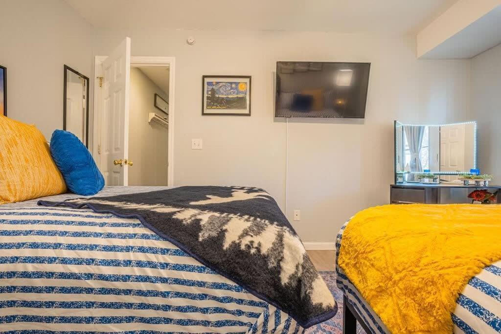 Sasquatch Lodge E Sleeps 13 Gatlinburg Bagian luar foto