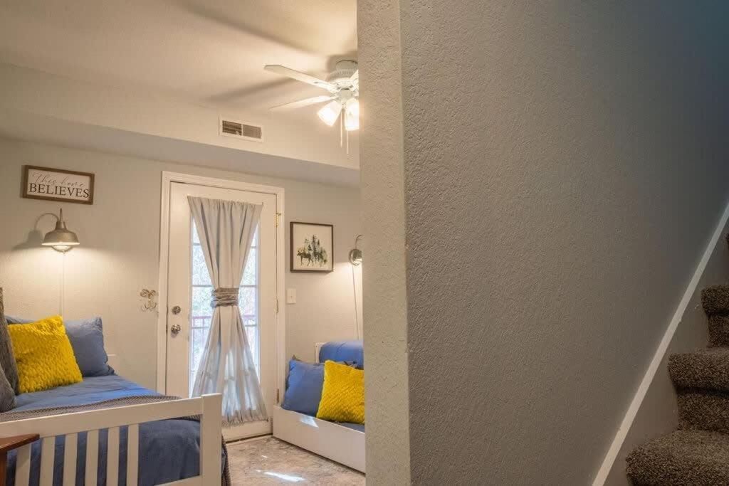 Sasquatch Lodge E Sleeps 13 Gatlinburg Bagian luar foto