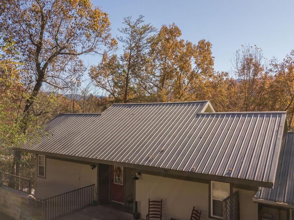 Sasquatch Lodge E Sleeps 13 Gatlinburg Bagian luar foto
